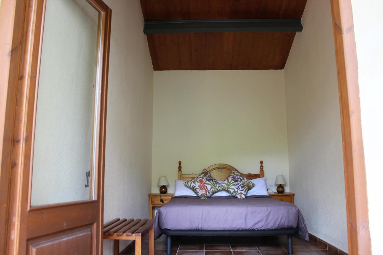 Bed and Breakfast Casa Teresina La Plana de Mont-Ros Екстер'єр фото